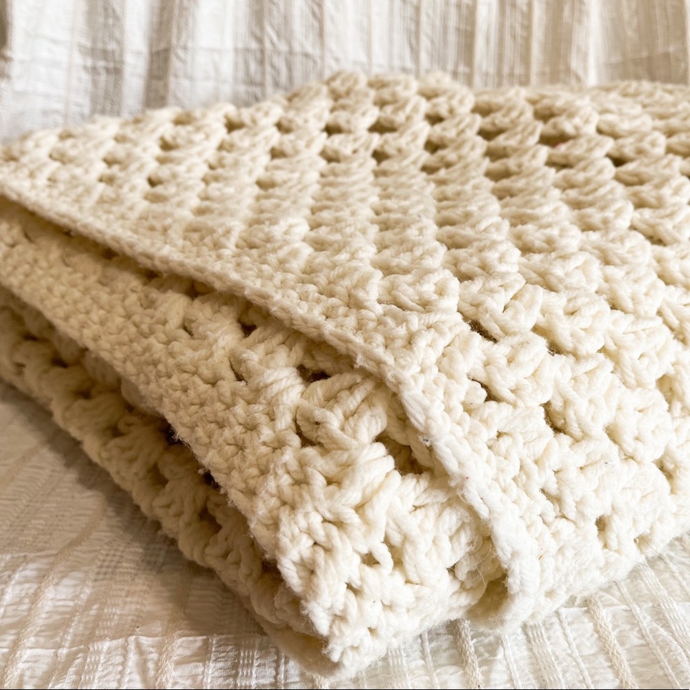 Crochet 60x60 blanket - vintage crochet blanket - neutral home decor